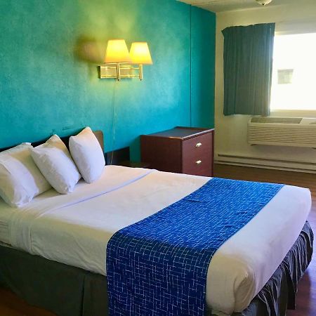 Travelodge Inn & Suites By Wyndham Missoula University Park Buitenkant foto