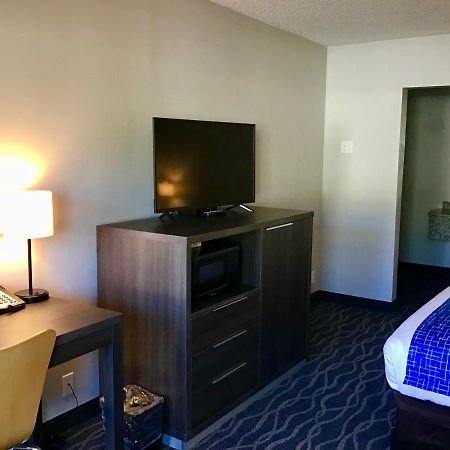Travelodge Inn & Suites By Wyndham Missoula University Park Buitenkant foto
