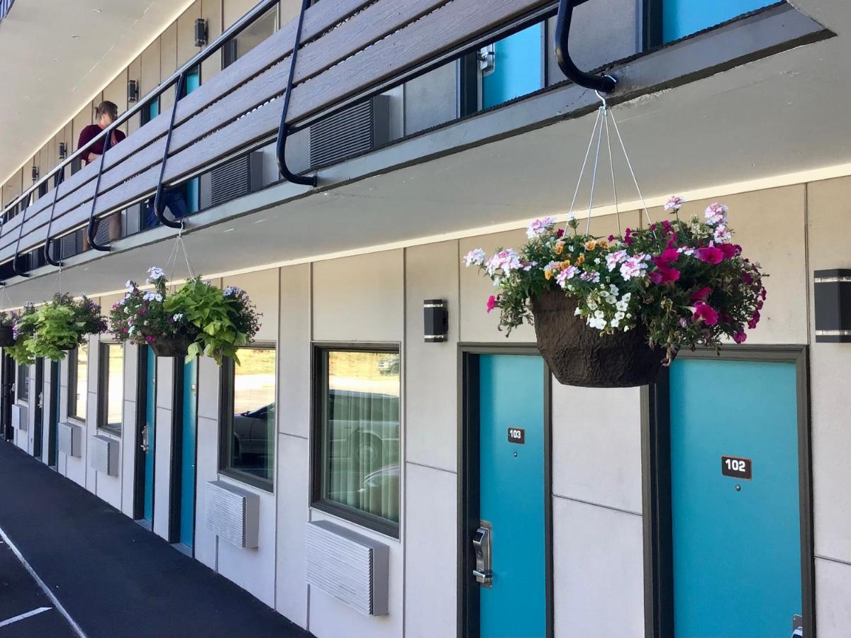 Travelodge Inn & Suites By Wyndham Missoula University Park Buitenkant foto