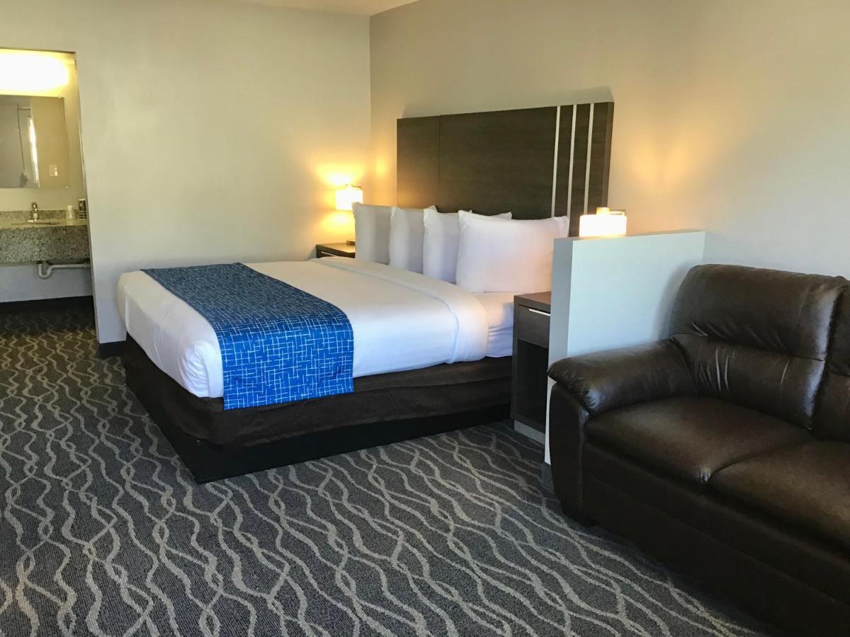 Travelodge Inn & Suites By Wyndham Missoula University Park Buitenkant foto