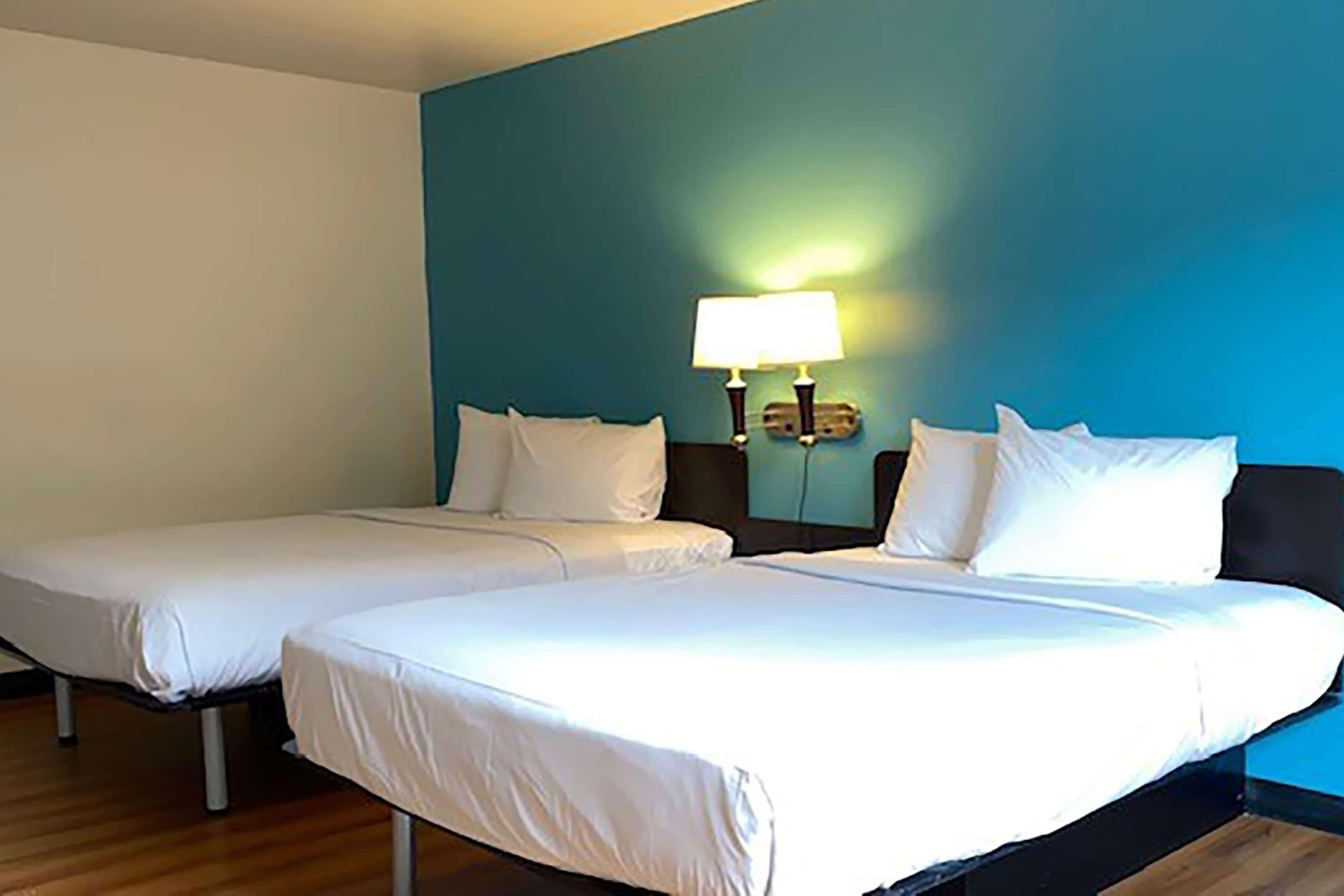 Travelodge Inn & Suites By Wyndham Missoula University Park Buitenkant foto