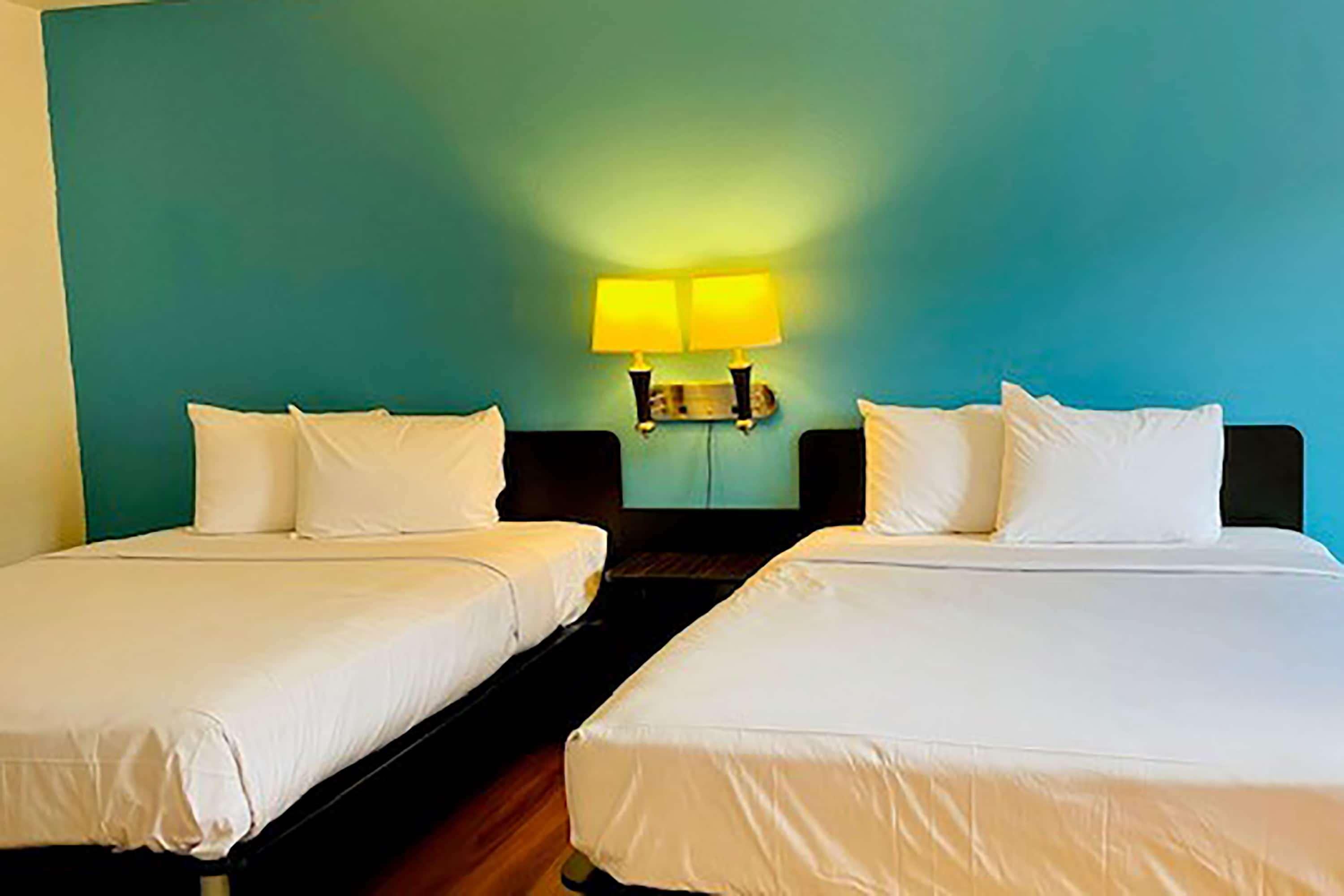Travelodge Inn & Suites By Wyndham Missoula University Park Buitenkant foto